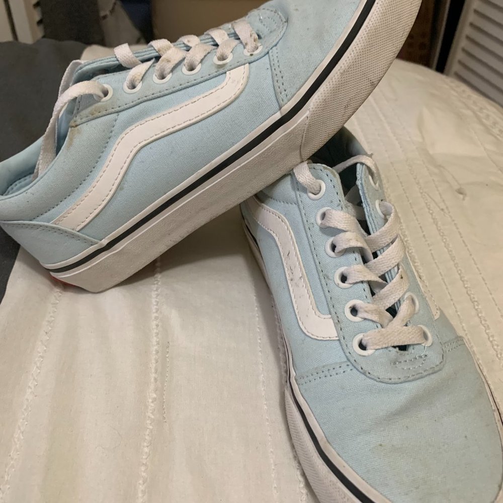Vans - Picture 2 of 3